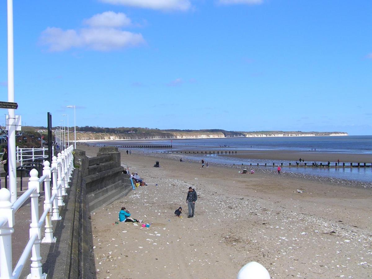 2 Beach House Bridlington Exterior photo